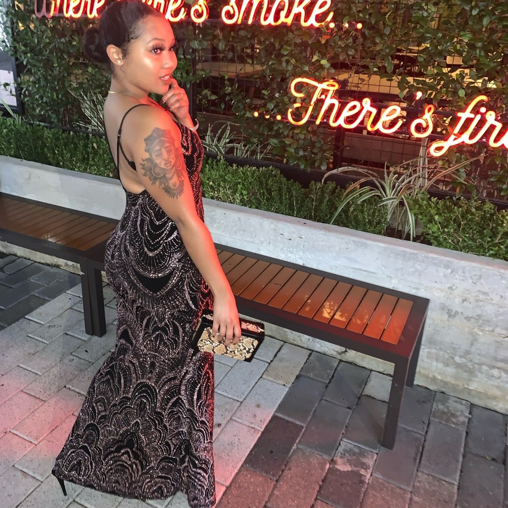 Lord&Taylor Evening Dress. Size 5/6 ONLY WORN ONCE